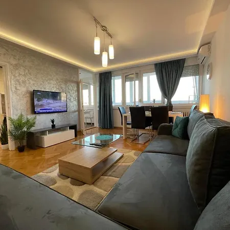 דירה Like Home2 בלגרד